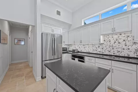 Kitchen - 116 Echo Dr, Jupiter, FL 33458 photo 3 of 5