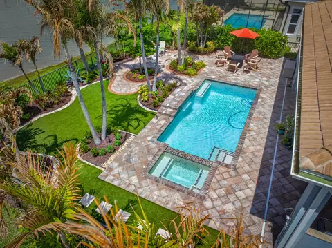 9086 SW Roccia Way, Port Saint Lucie, FL 34987