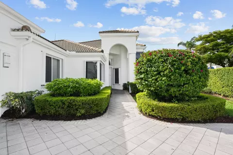 2690 NW 63rd St, Boca Raton, FL 33496