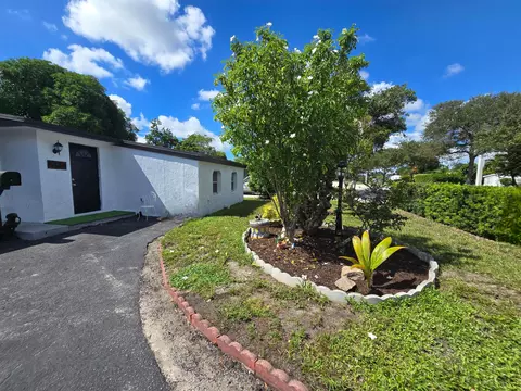 6138 Southgate Blvd, Margate, FL 33068