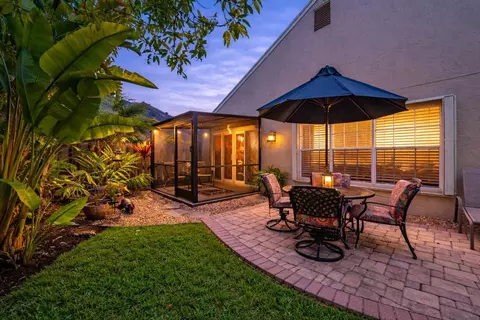 22585 Middletown Dr, Boca Raton, FL 33428