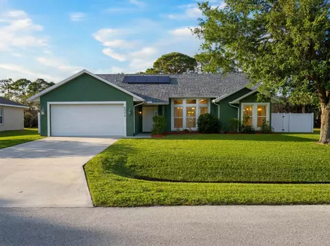 6095 NW East Deville Cir, Port Saint Lucie, FL 34986