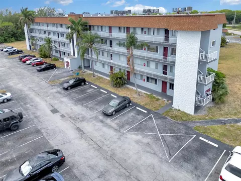6289 Lear Dr #403, Lake Worth, FL 33462