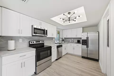 2631 W Golf Blvd, Pompano Beach, FL 33064