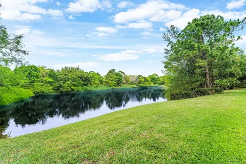View/Area - 123 Via Castilla, Jupiter, FL 33458 photo 1 of 16