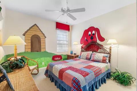 Bedroom - 123 Via Castilla, Jupiter, FL 33458 photo 4 of 8