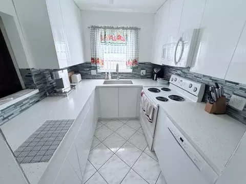 41 Upminster B Cres #B, Deerfield Beach, FL 33442