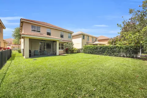 5801 SE Crooked Oak Ave, Hobe Sound, FL 33455
