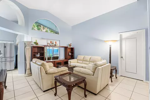 Living - 143 St Michaels Ct, Jupiter, FL 33458 photo 1 of 4