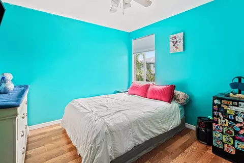 Bedroom - 143 St Michaels Ct, Jupiter, FL 33458 photo 4 of 4