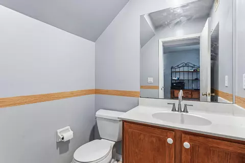 Bath - 143 St Michaels Ct, Jupiter, FL 33458 photo 3 of 5