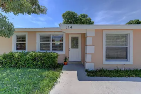 314 NW 12th Ave, Delray Beach, FL 33444