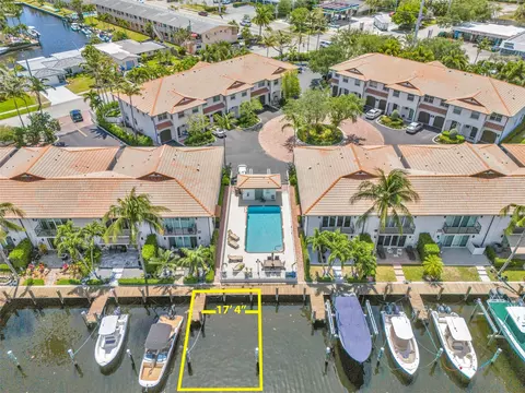 1327 SE 3rd Ave, Pompano Beach, FL 33060 photo 8
