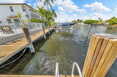 1327 SE 3rd Ave, Pompano Beach, FL 33060 photo 33