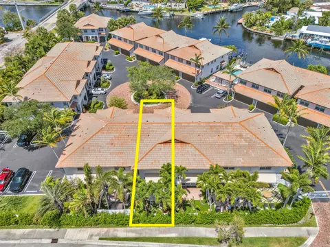 1327 SE 3rd Ave, Pompano Beach, FL 33060 photo 5