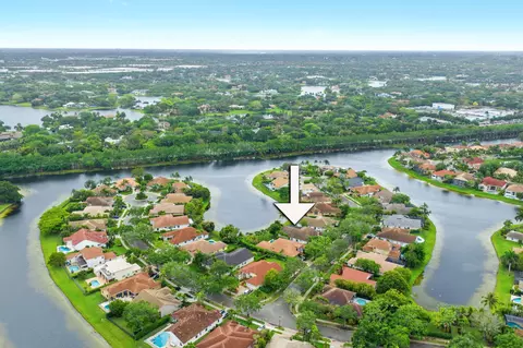 2664 Nelson Ct, Weston, FL 33332