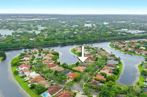 2664 Nelson Ct, Weston, FL 33332