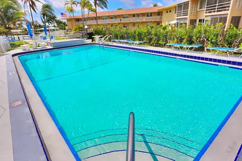 600 Pine Dr #209, Pompano Beach, FL 33060 photo 33