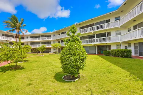600 Pine Dr #209, Pompano Beach, FL 33060 photo 7