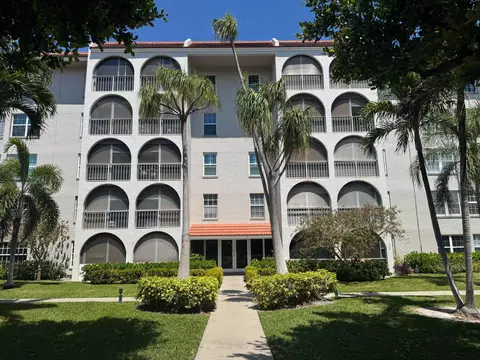 250 NE 20th St #5220, Boca Raton, FL 33431
