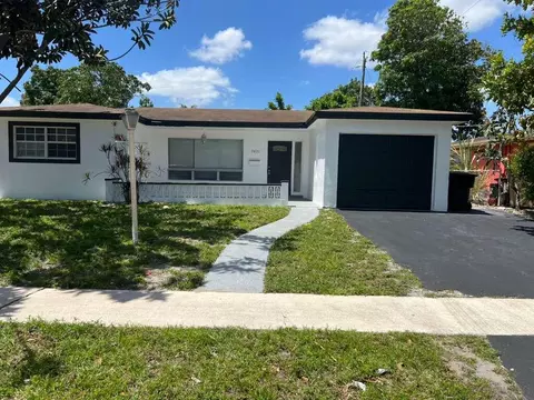 3631 NW 33rd Ave, Lauderdale Lakes, FL 33309