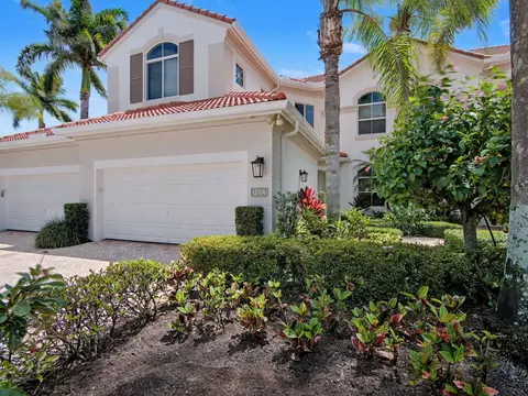 123 Palm Bay Ter #A, Palm Beach Gardens, FL 33418