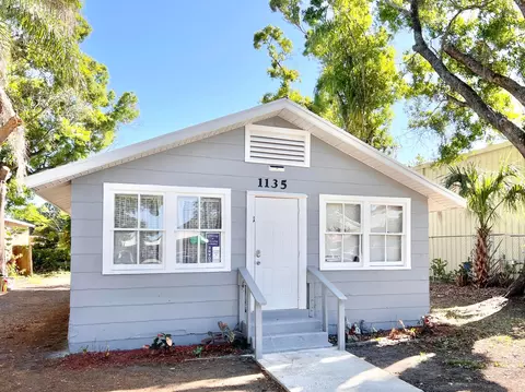 1135 17th Pl, Vero Beach, FL 32960
