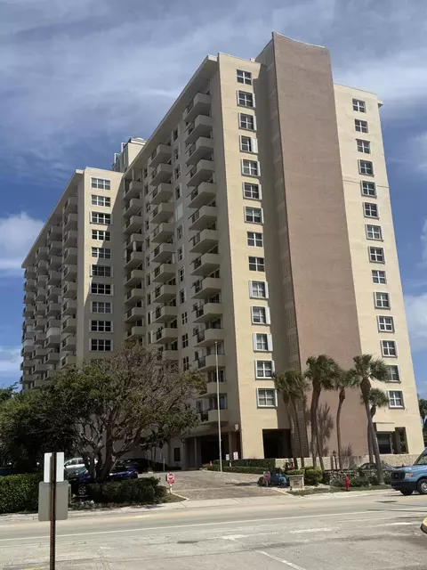 2000 S Ocean Blvd #3B, Pompano Beach, FL 33062