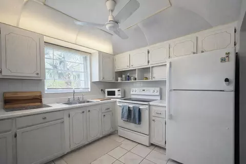 315 Tilford O #315, Deerfield Beach, FL 33442