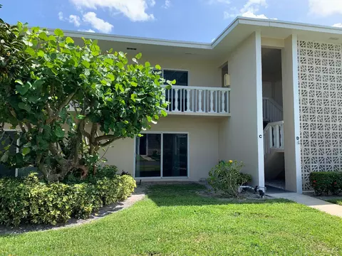 100 S South Blvd #1C, Boynton Beach, FL 33435