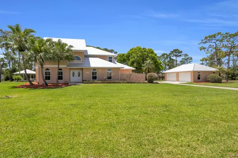 10206 SW Yuma Ter, Palm City, FL 34990