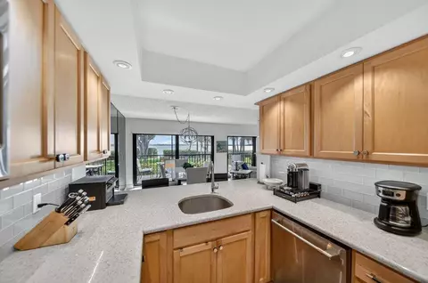Kitchen - 218 NEdgewater Dr #218, Stuart, FL 34996 photo 5 of 5