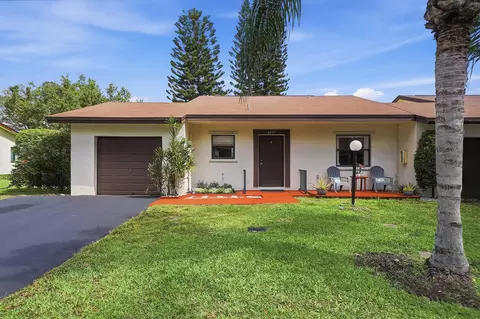 6627 N Parkway Dr #1, Margate, FL 33068