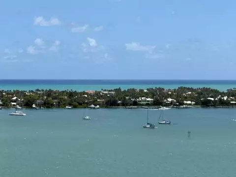 5200 N Flagler Dr #1604, West Palm Beach, FL 33407