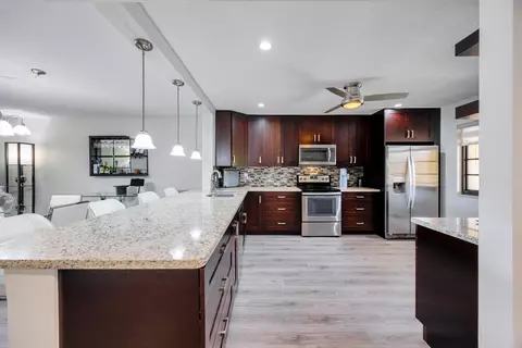 11291 Aspen Glen Dr #202, Boynton Beach, FL 33437