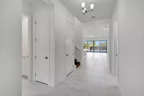 13079 Feathering Way, Palm Beach Gardens, FL 33412