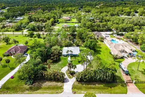 16398 Temple Blvd, Loxahatchee, FL 33470