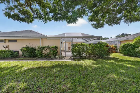 1504 Springdale Ct, Palm Beach Gardens, FL 33403