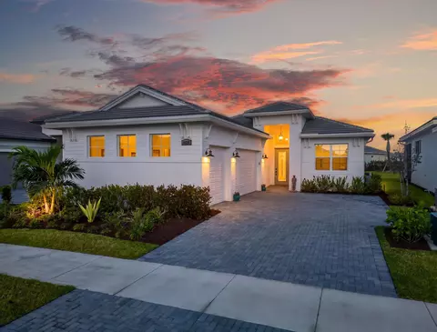 8629 SW Cantante Way, Port Saint Lucie, FL 34987