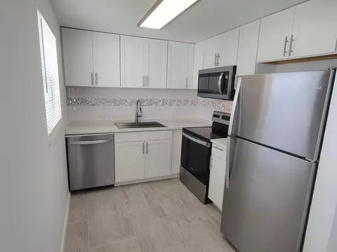 613 Fanshaw O, Boca Raton, FL 33434
