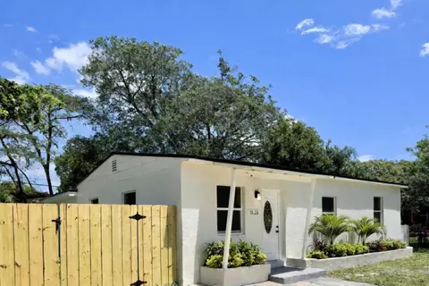 1525 NW 14th Ct, Fort Lauderdale, FL 33311