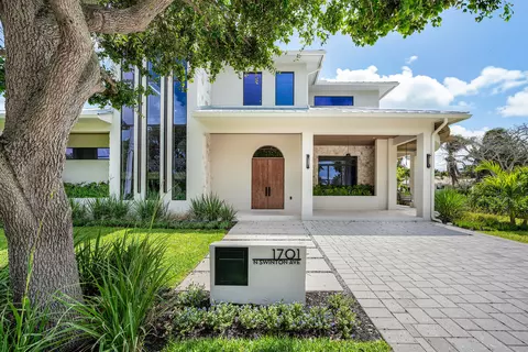 1701 N Swinton Ave, Delray Beach, FL 33444