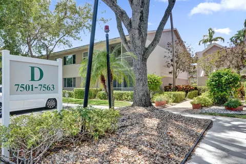 7557 Trent Dr #213, Tamarac, FL 33321