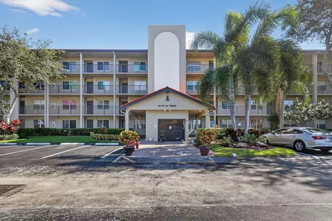 901 SW 128th Ter #211A, Pembroke Pines, FL 33027
