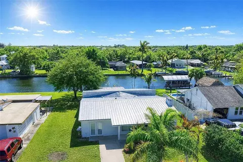 241 14th Pl, Vero Beach, FL 32960