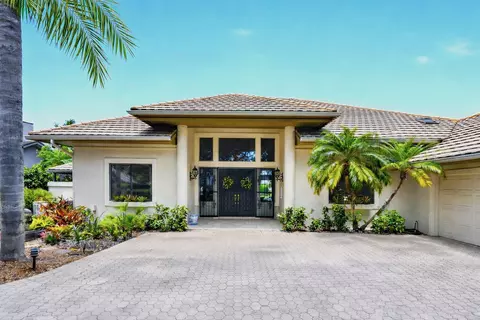 6460 SE Winged Foot Dr, Stuart, FL 34997