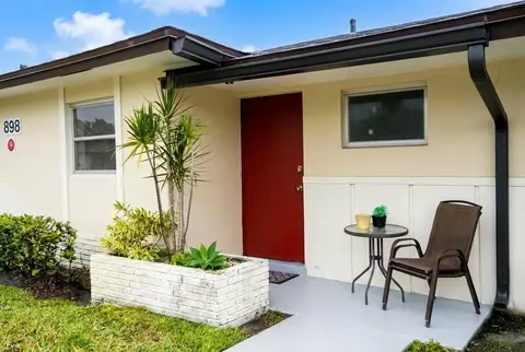 2898 Ashley Dr E #C, West Palm Beach, FL 33415