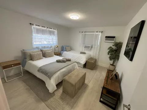 Bedroom - 1150 E Sample Rd, Pompano Beach, FL 33064 photo 2 of 2