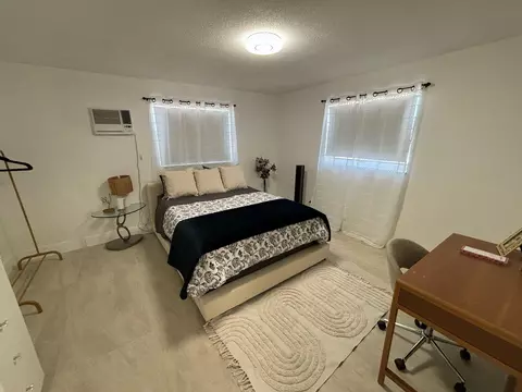 Bedroom - 1150 E Sample Rd, Pompano Beach, FL 33064 photo 1 of 2