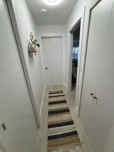 Entry Way - 1150 E Sample Rd, Pompano Beach, FL 33064 photo 1 of 1